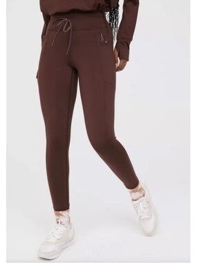 Offline By Aerie Warmup High Waisted Pocket Legging - Small